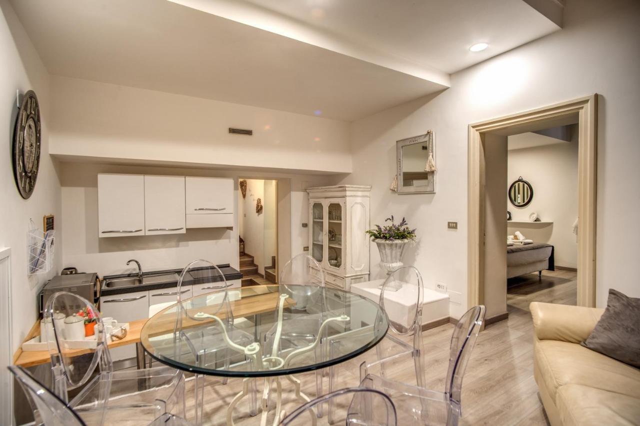 Trevi Miracle Suite Roma Exterior foto