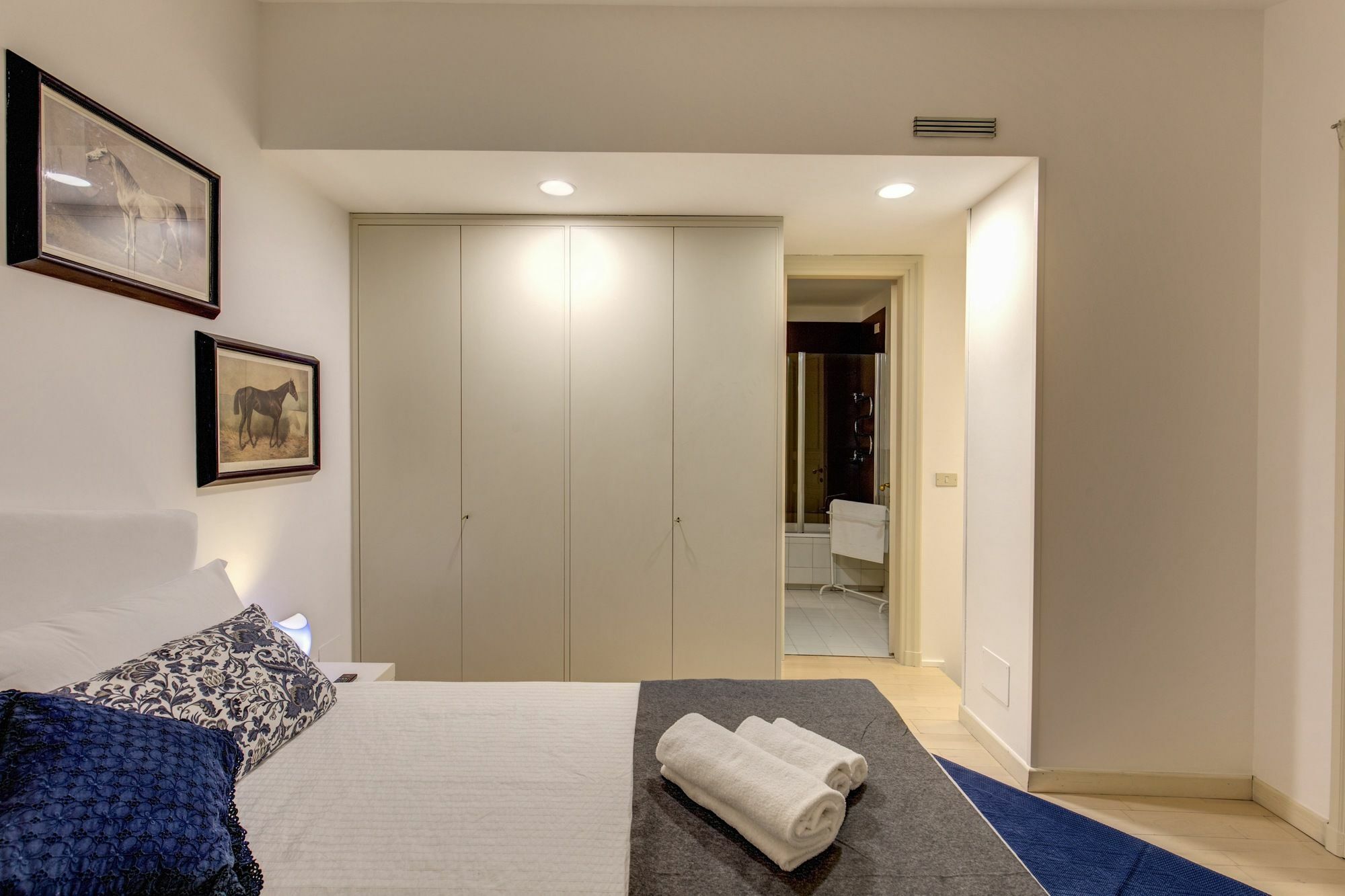 Trevi Miracle Suite Roma Exterior foto